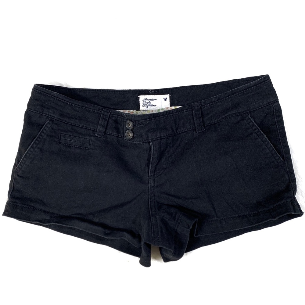 American Eagle Black Khaki Shorts